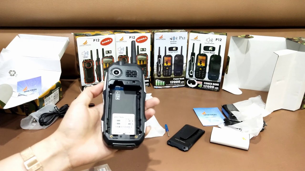 Riview Maxtron P12 Bomba VS P12 | Kelebihan Hp Gunung