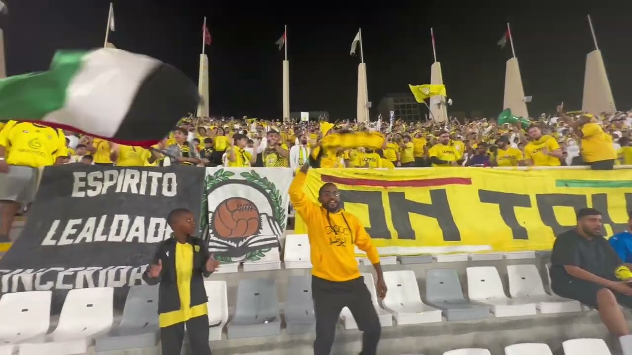 جمهور الوصل في مباراة الوحدة 8/12/2023