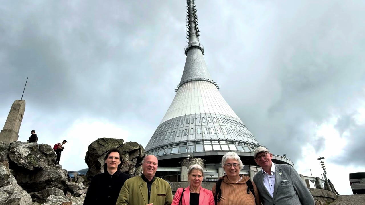 Besuch auf dem Jeschken/Ještěd bei Reichenberg/Liberec in Tschechien und das Jeschken-Lied