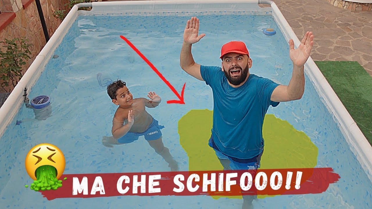 VITO HA FATTO LA PIPI' IN PISCINA! *disgustoso*