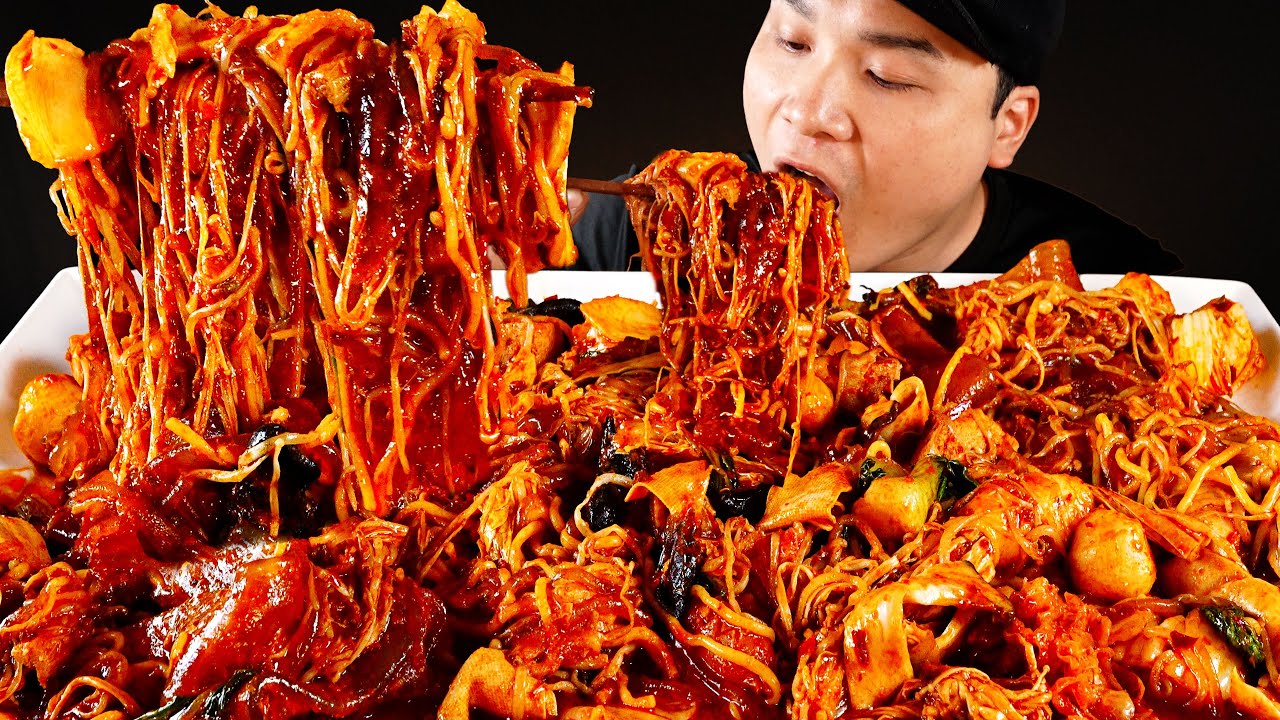 얼얼한 매운맛에 건더기도 푸짐한 마라샹궈 먹방~!! 리얼사운드 ASMR social eating Mukbang(Eating Show)