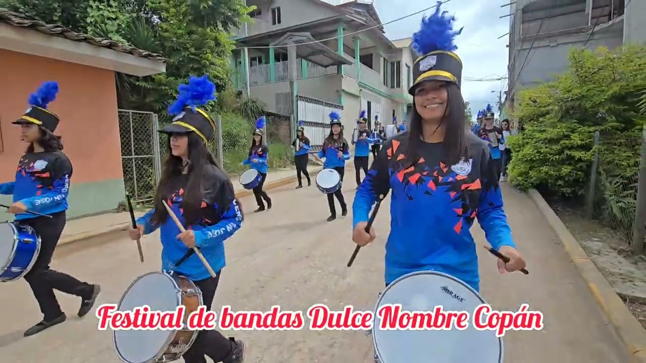 El Festival de Bandas hizo vibrar la principal calle de Su Nombre, Copán, 2025