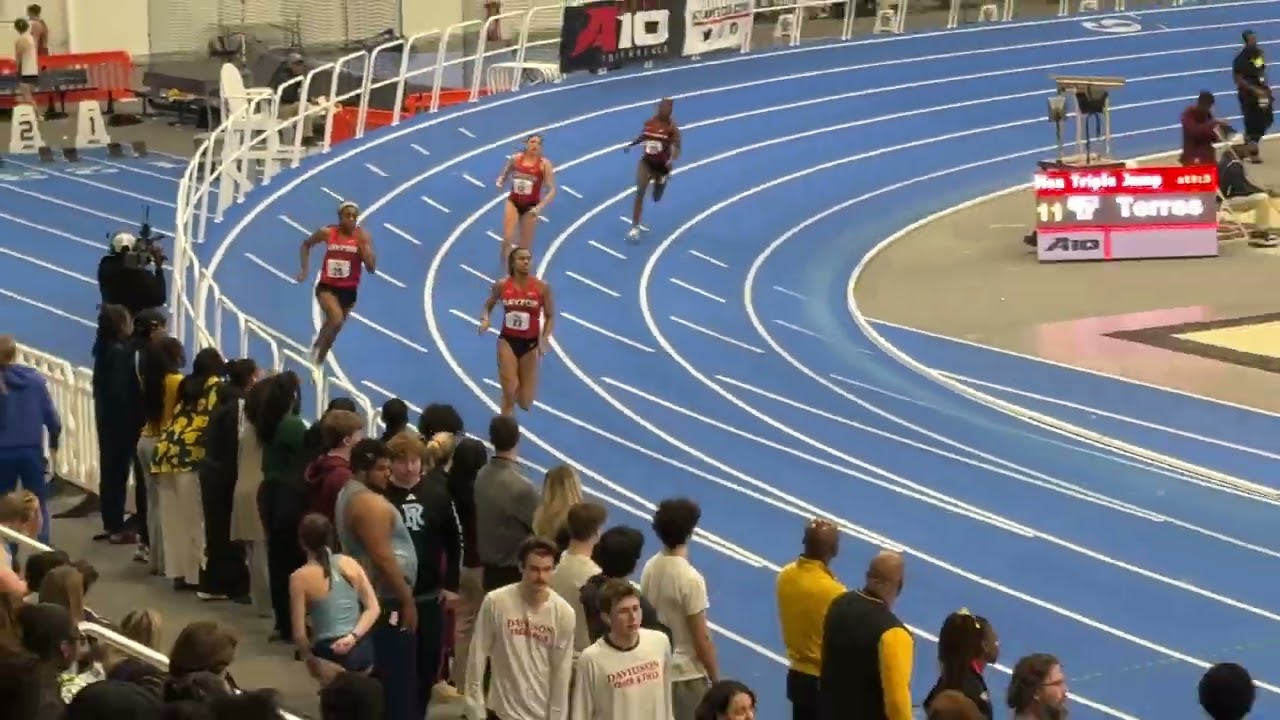 Simone B 2026 200m A10 Indoor Championship final @23.96