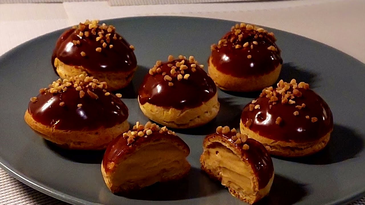 Profiteroles com Creme de Caramelo / Profiteroles with Caramel Cream