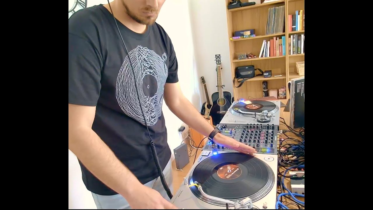 Friday House Mix