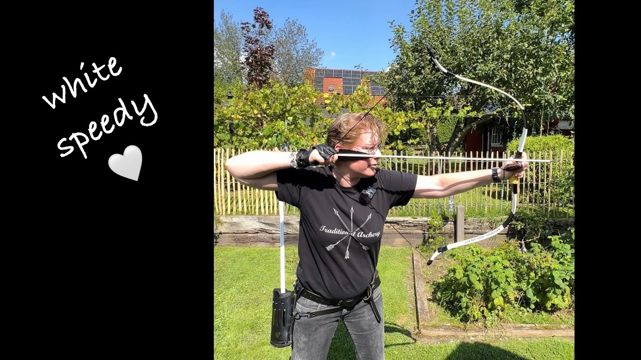 White K by Freddie Archery/ Spörri Archery (40lbs/ 31”)