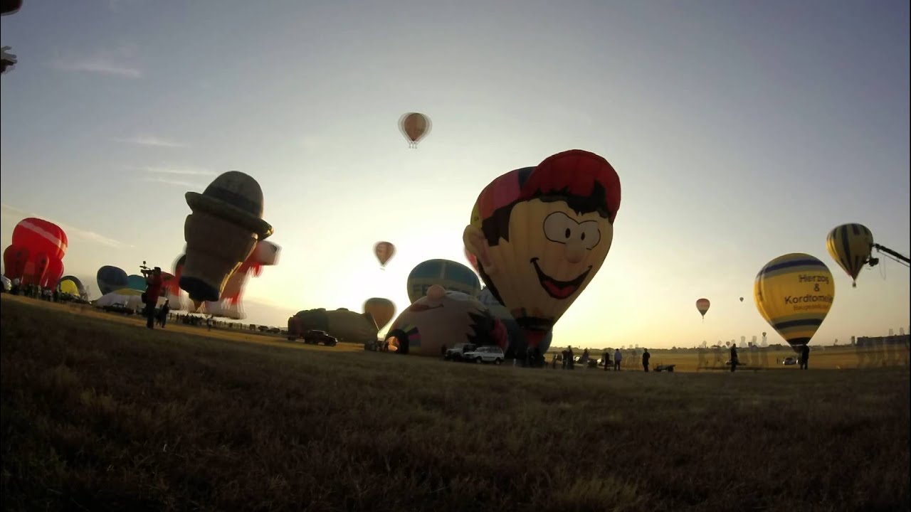 19th Hot Air Balloon Fiesta - Awesome Timelapse