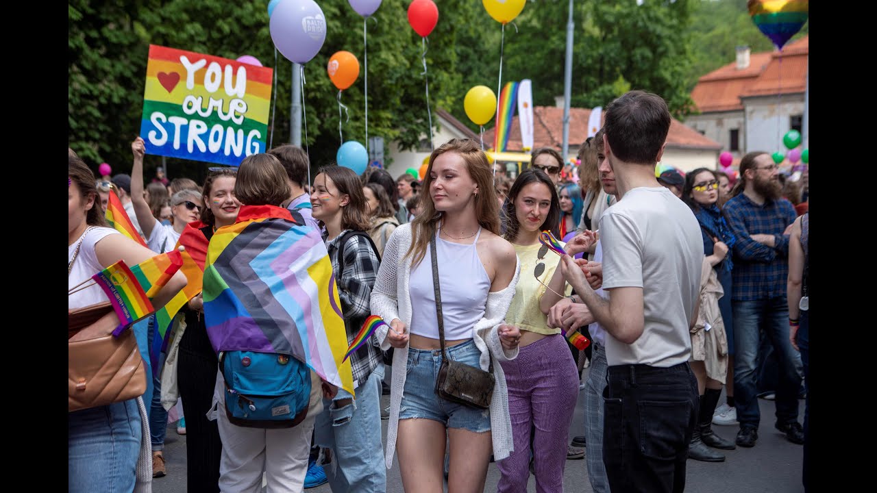 Tiesiogiai: LGBT+ bendruomenės eitynės „Už lygybę!“