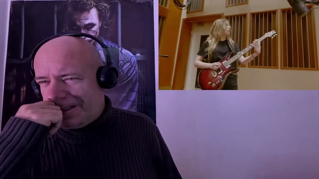 Singer reacts to The Warning - ANIMOSITY (Live Session)