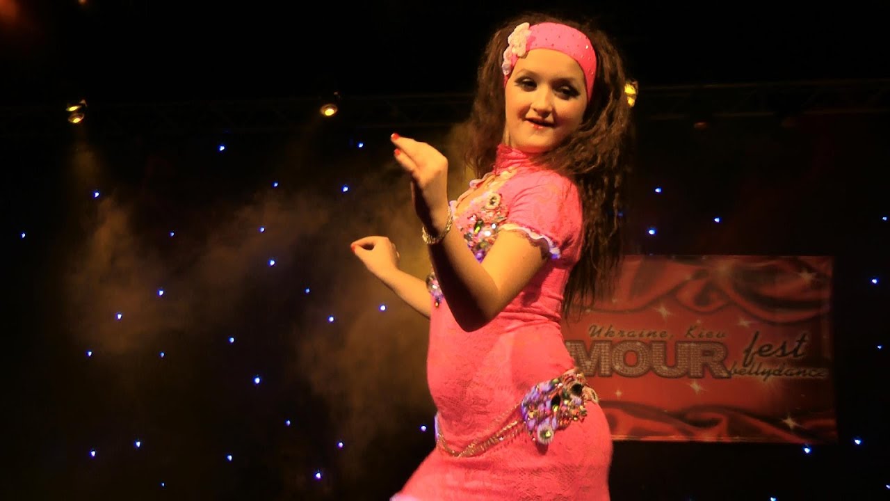 Anna Chepets ⊰⊱ GLAMOUR bellydance party '14.