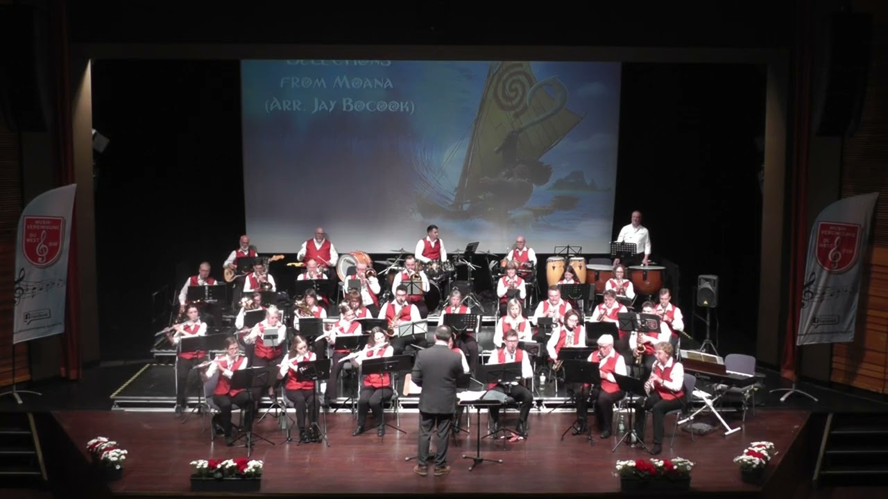 Selections from Moana arr. Jay Bocook Komponist Lin-Manuel Miranda