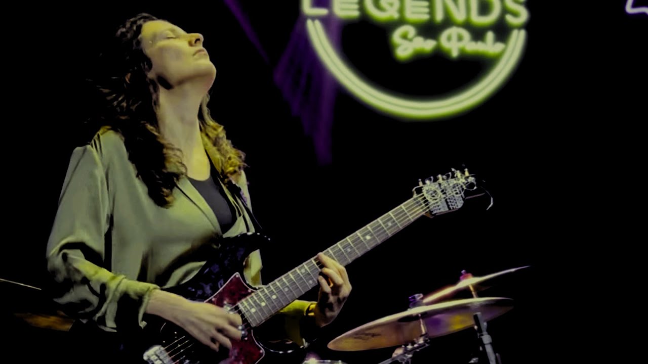 Tatiana Pará - Chocolate Beach - live