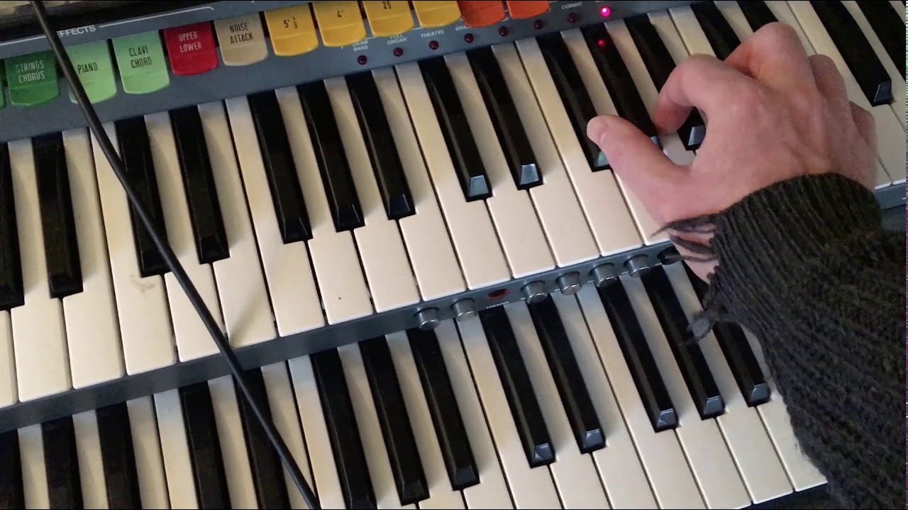 Elka X605 organ demonstration