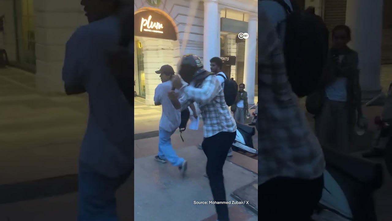 'Fake Police... காலாவதியான Tear Gas' &ndash; சர்ச்சையில் CJP Protest; &rdquo;தாக்கியது RSS குண்டர்கள்&rdquo; என புகார்