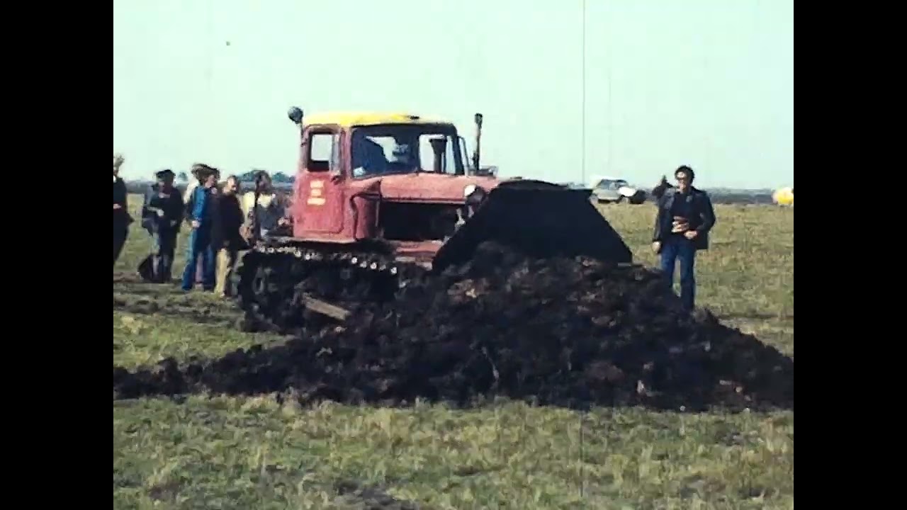 Nagymágocs, mezőgazdasági gépbemutató (super 8 film digitalizálva)