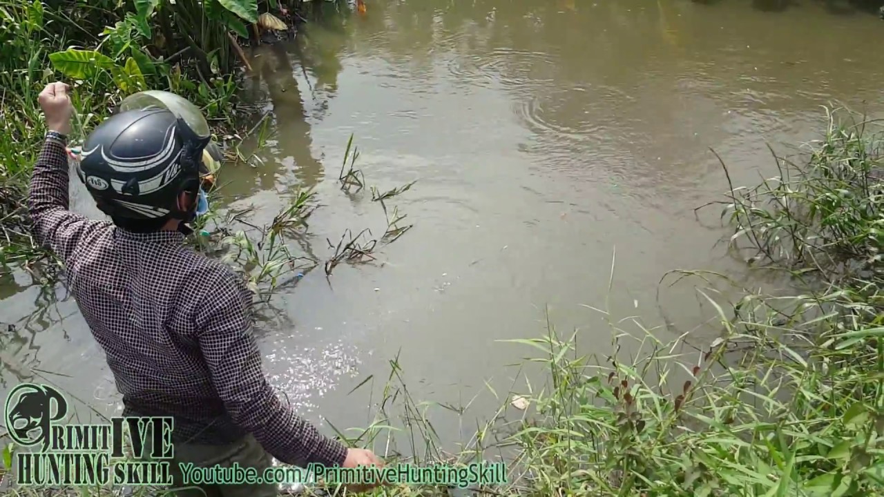Cast Net Fishing Cambodia