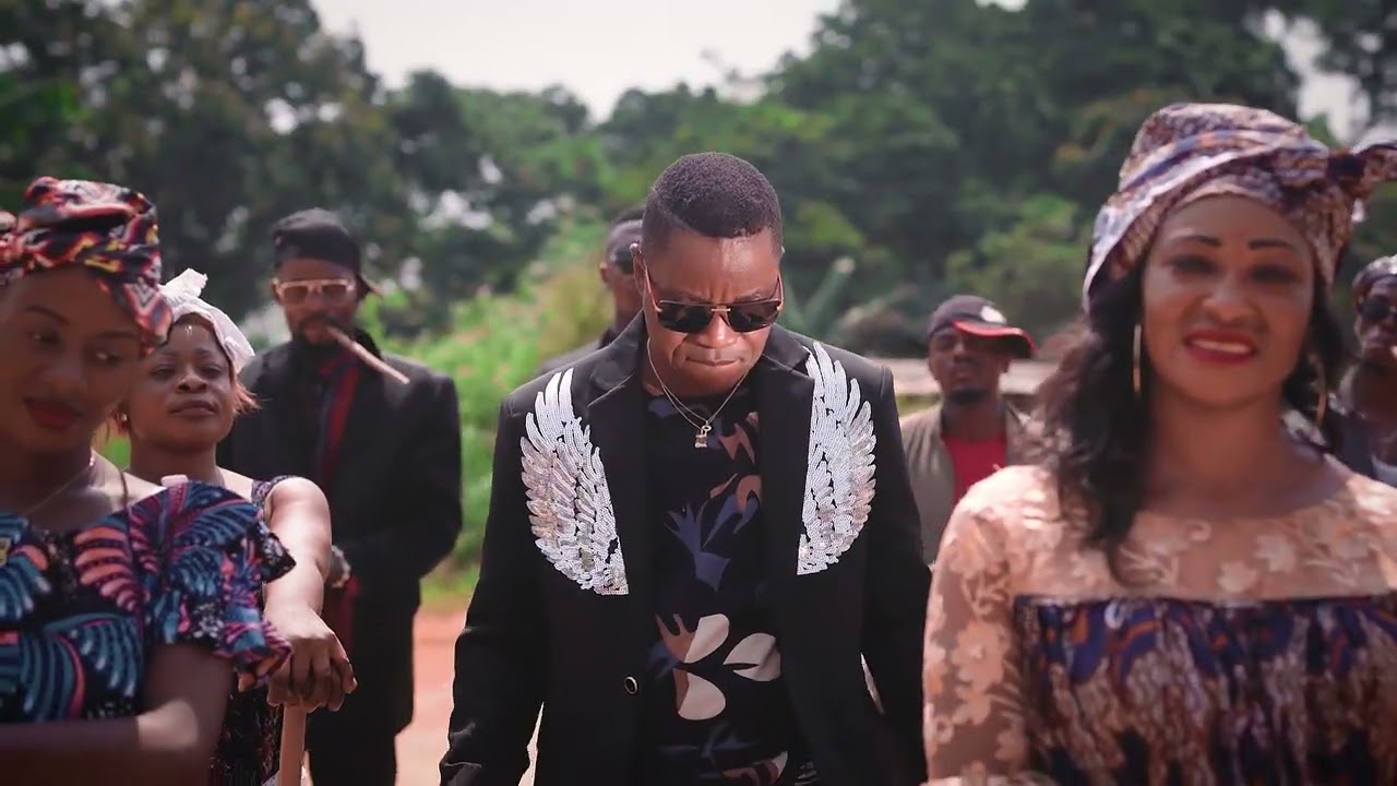 AYOM - JOSCO L'INQUIÉTEUR