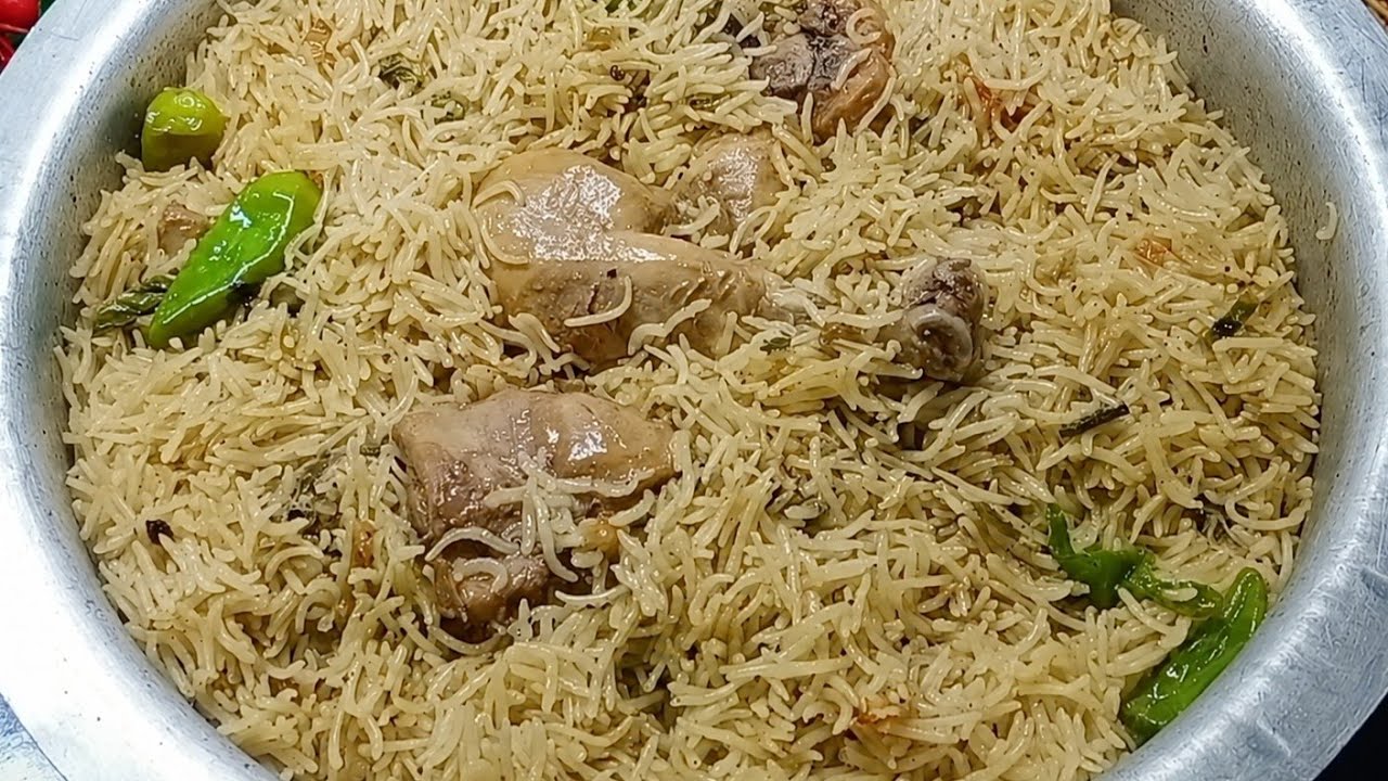 White Chicken Pulao|Eid Special Chicken Pulao Recipe by Roshni Cooking