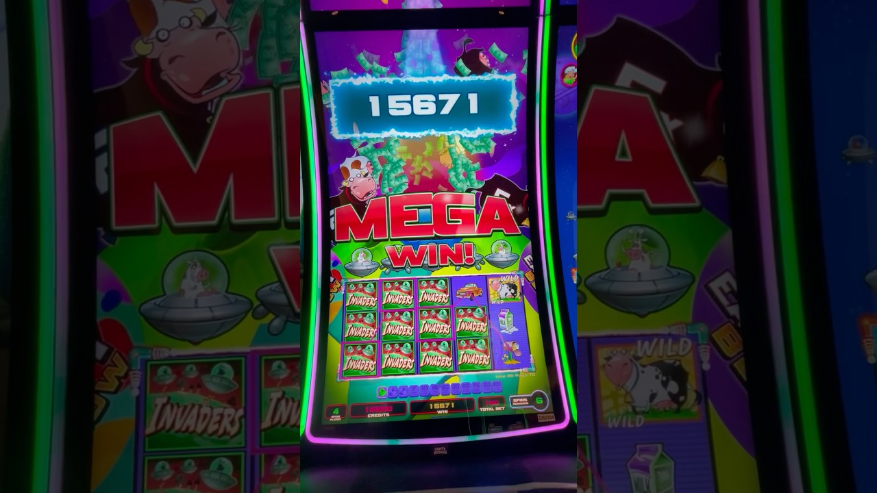 Invaders Blast Mega WIN Casino slots. 