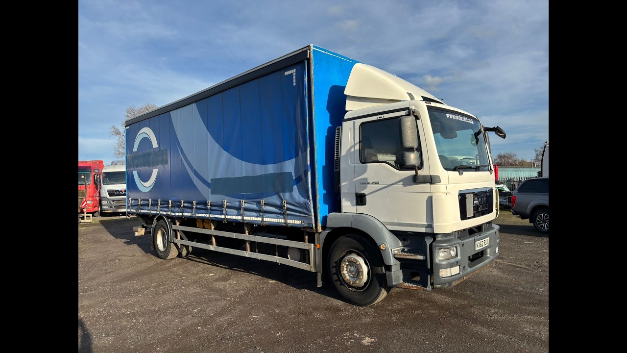 V 643   2012 MAN TGM 18 25 0 Curtainsider   NX62 RUJ