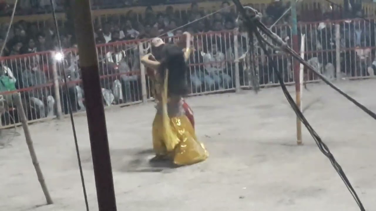 সার্কাসের মেয়েদের অস্থির Dance, দি রাজমনি সার্কাস, বগুড়া