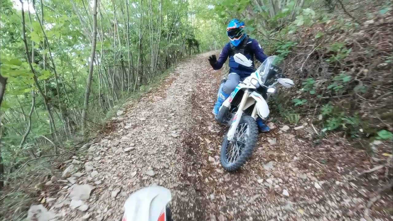 giro enduro facile nelle Marche 5 10 25 versione corta