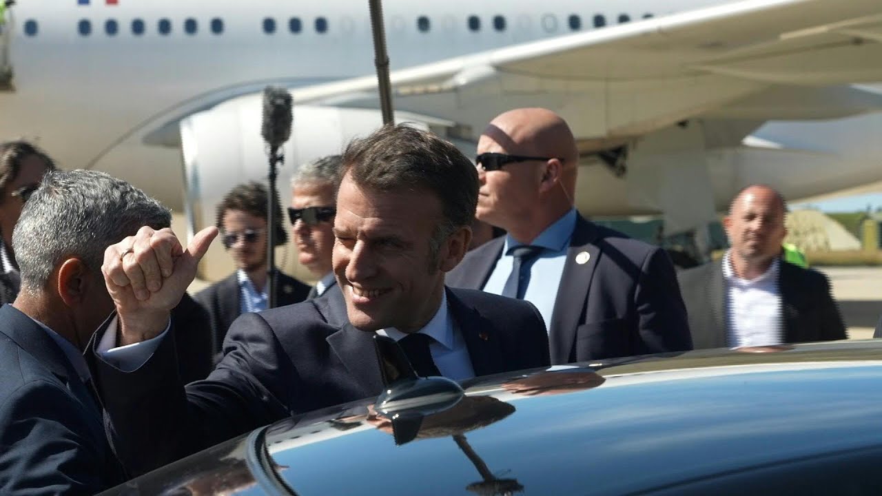 Macron arrive à Chypre pour discuter sécurité régionale face à la guerre en Iran | AFP Images