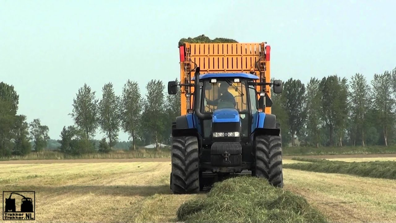 www.trekkertrekker.nl - Gras oprapen met Loonbedrijf Bogers + New Holland TM190 + VMR Veenhuis