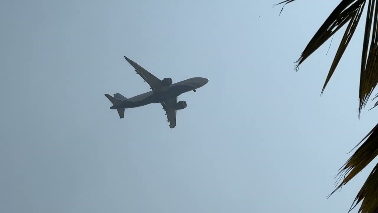 Blue metal bird of @IndiGo6E  @airbus A320 spotted over the skies of Panvel from Coimbatore to NMI