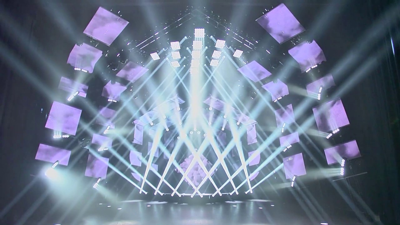 'Super Heroes' - New Timecoded Lightshow Highlite International BV.