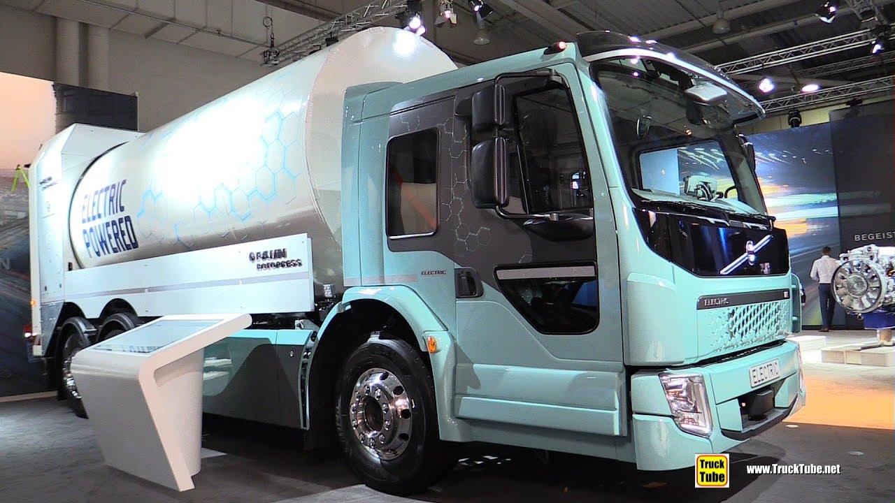 2019 Volvo FE Electric Garbage Truck - Exterior and Interior Walkaround - 2019 IAA Hannover