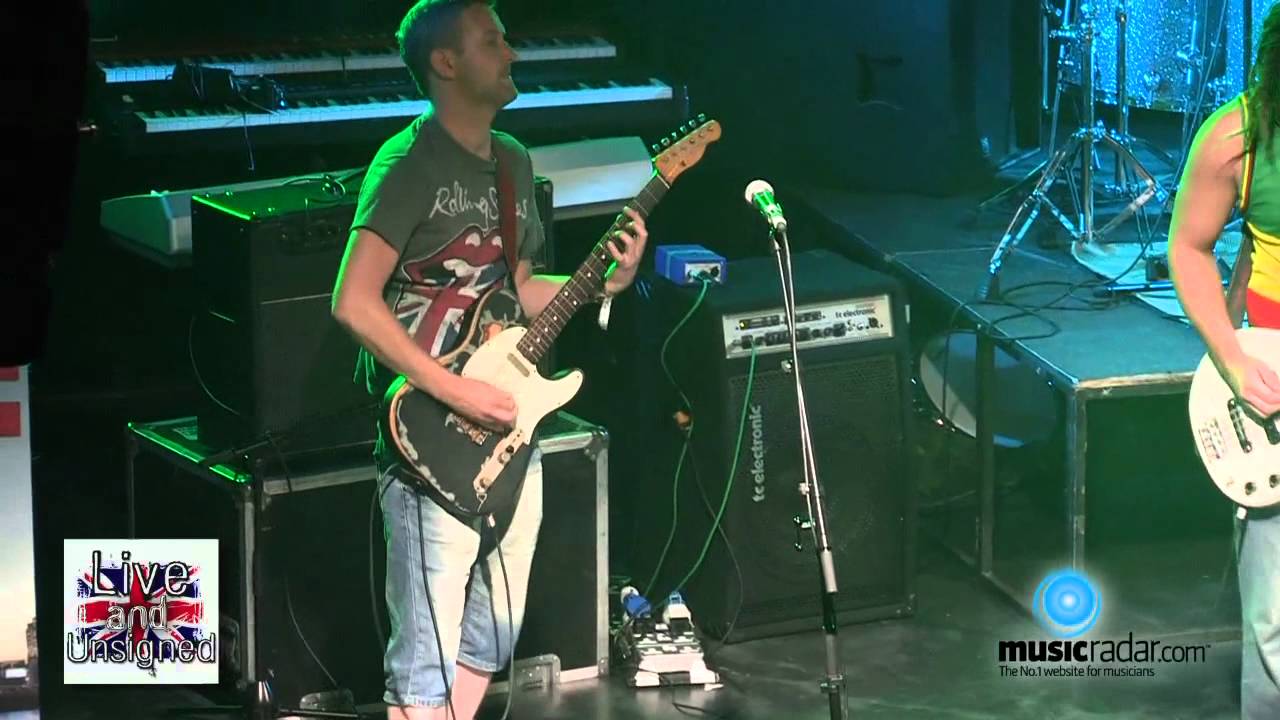 The Mary Hinge | Live & Unsigned | Grand Final 2012