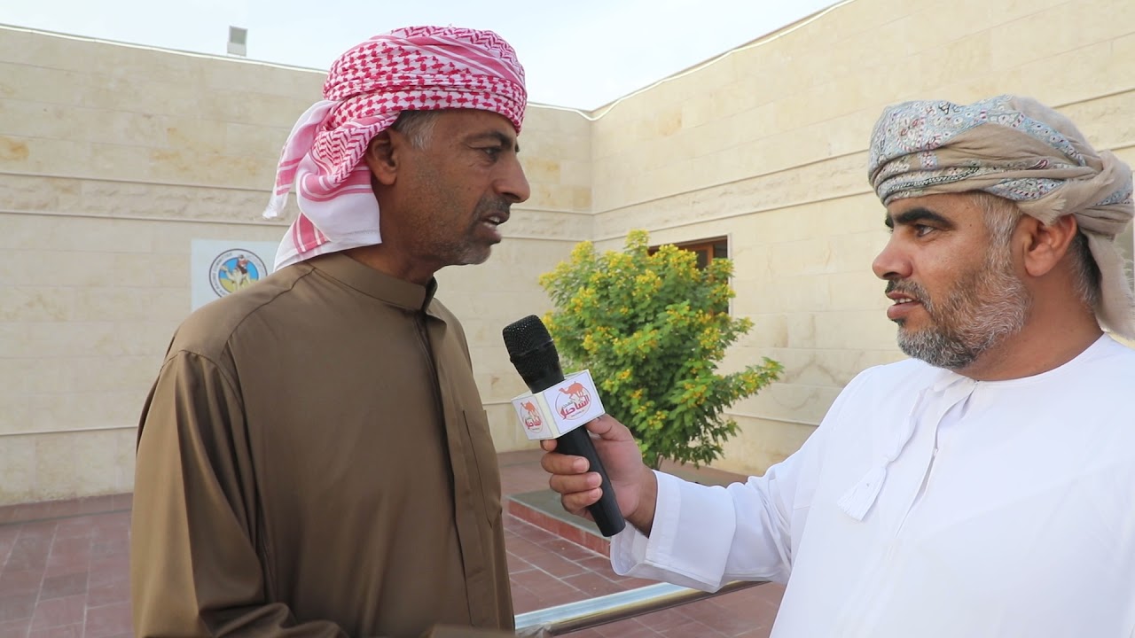 لقاء موقع الشاط للهجن مع محمد بن مسلم بن قنزول العامري بعد فوزه بخنجر الجعدان اليذاع مهرجان المؤوسس