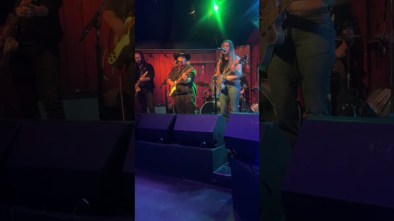 Mare Befort / roll _with _mary is live!