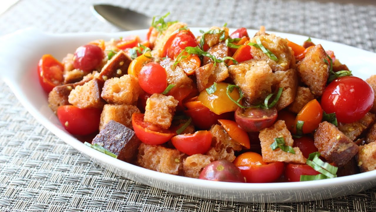 Crispy Panzanella Salad - Tuscan Bread & Tomato Salad Recipe