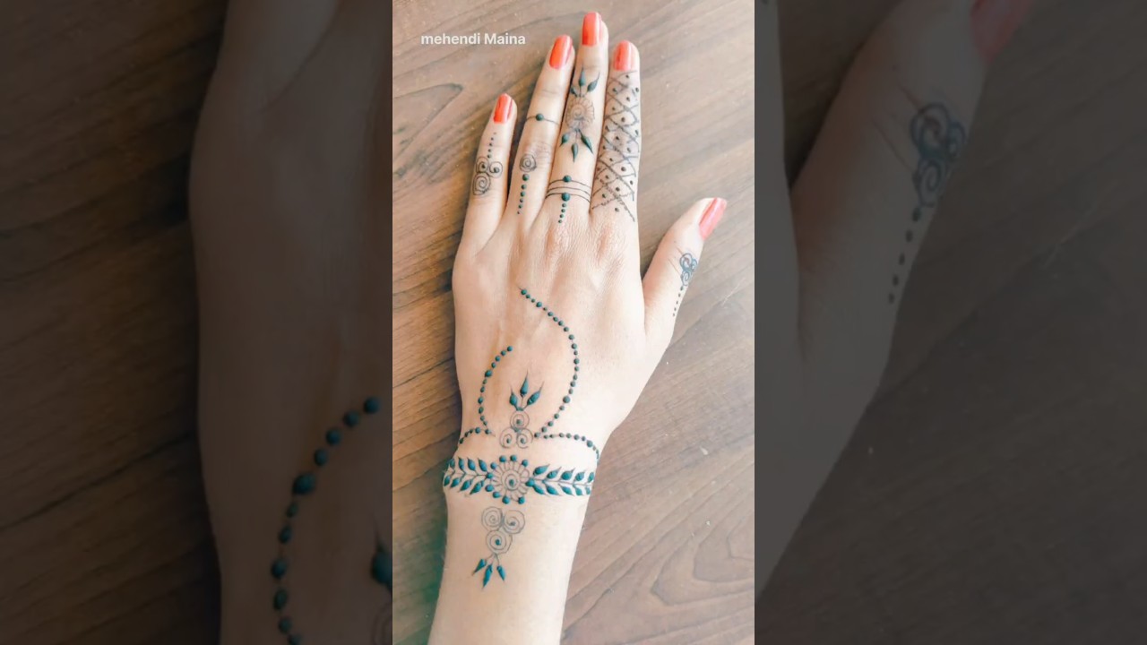 simple back hand mehndi design 🌸✨ virl # trending 