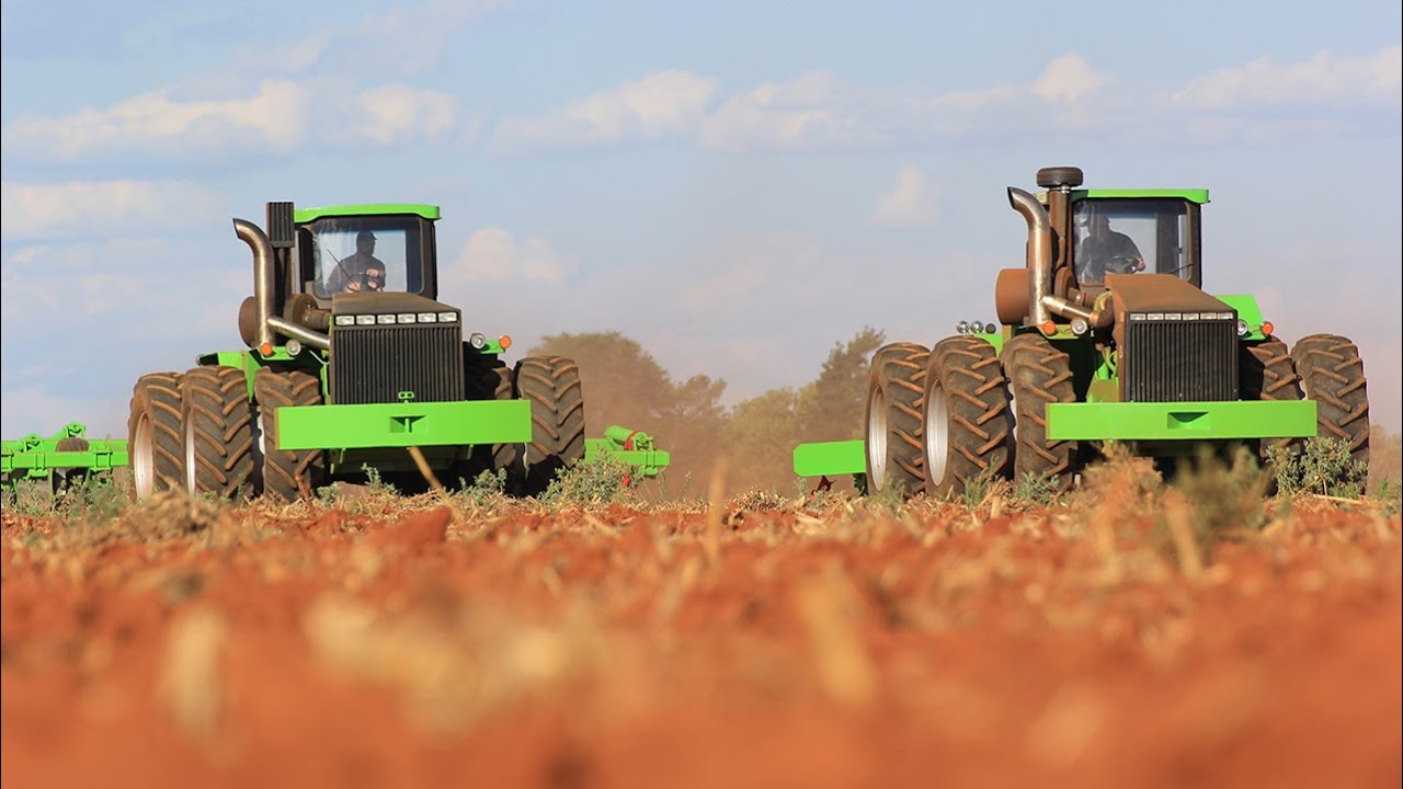 Agrico 4+320 and 4+250 articulated tractors pulling heavy rippers in South Africa + Take V