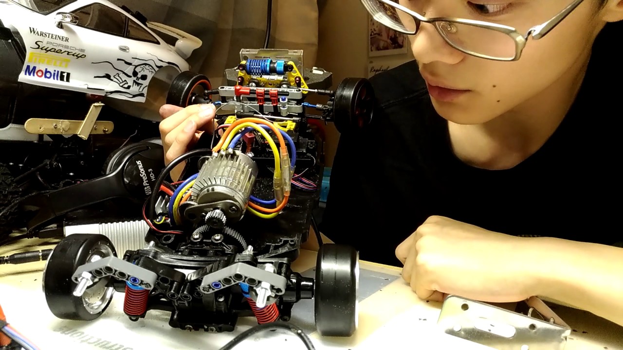 99% Custom Tamiya TT02 RWD Drifter Updates (monoshock, center-mounted motor and more!!!)