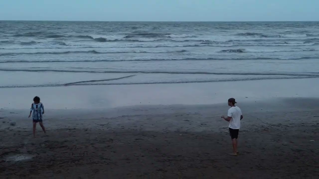 Atardecer en playa Varese, Feb 2026