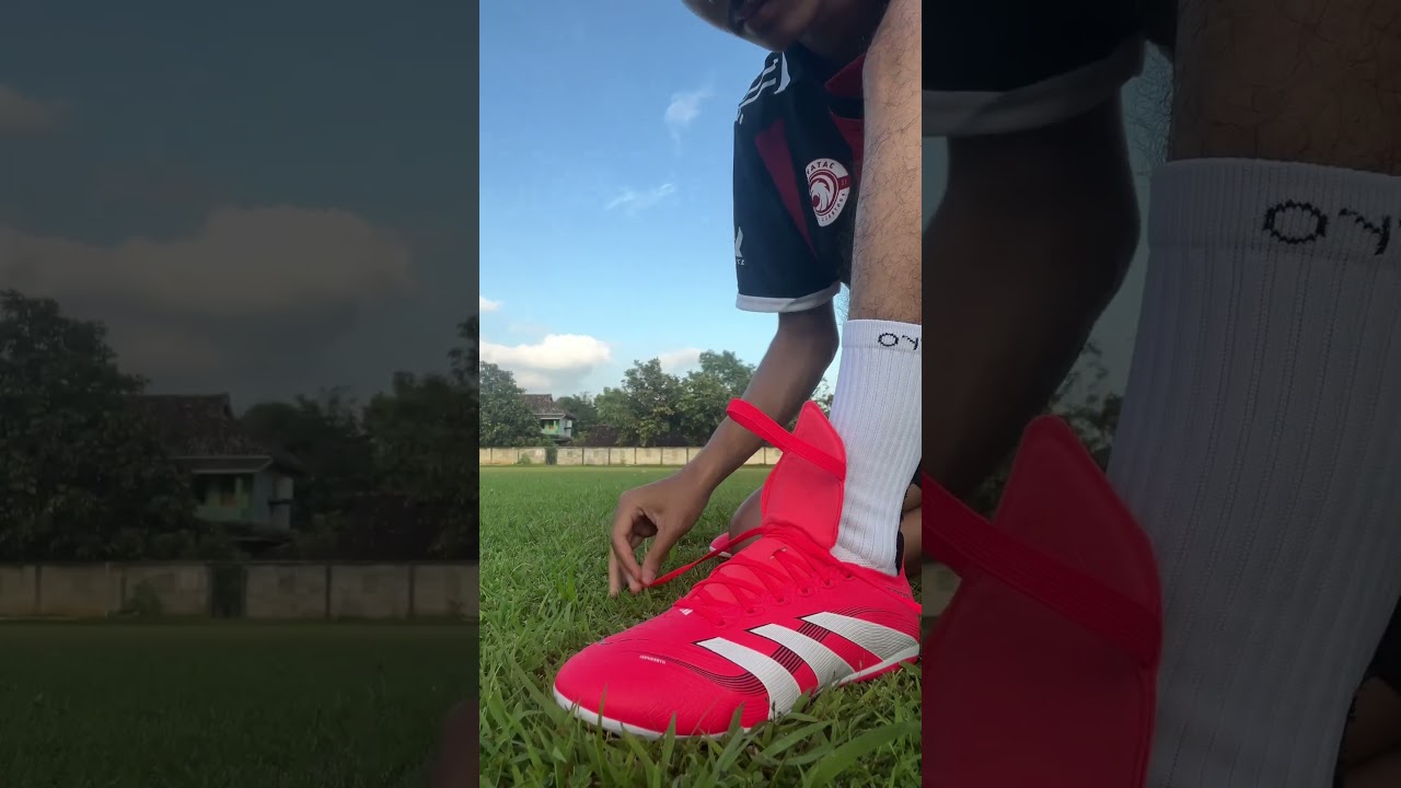 ASMR🔊 lacing up adidas predator league FT &ldquo;pure victory pack&rdquo;🔴⚪️ #asmr #adidaspredator #shorts