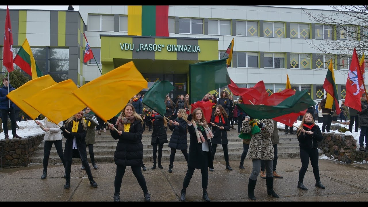 VDU „Rasos“ gimnazijos Nepriklausomybės dienos Kovo 11-osios akcija „Pasveikinkim vieni kitus“