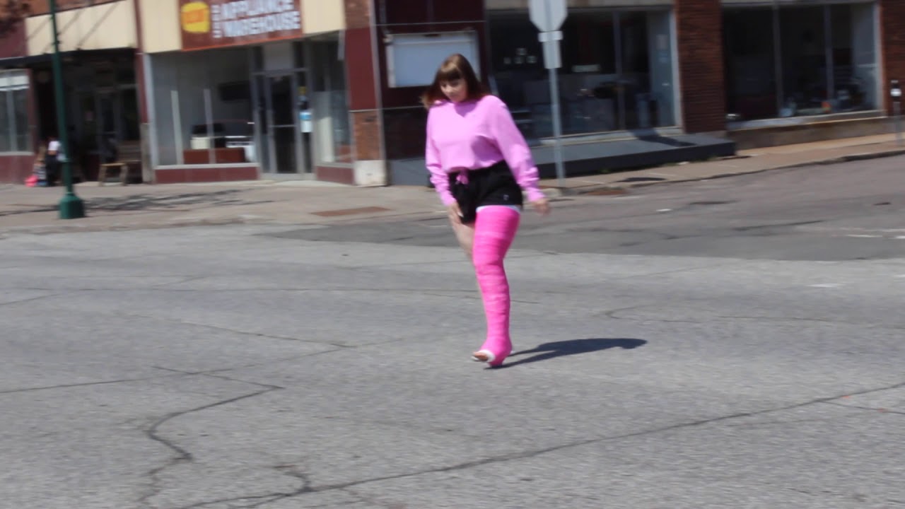 llwc street crossing