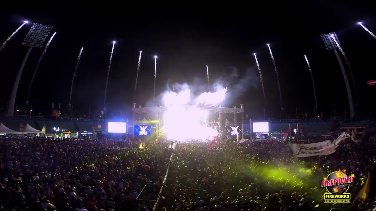 International Soca Monarch 2015 Finals Machel Montano - Like Ah Boss Firepower Fireworks