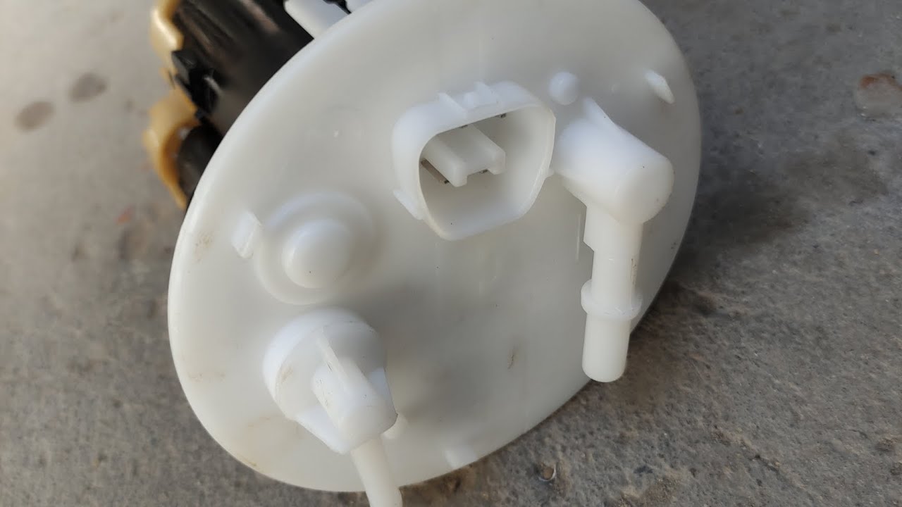 تغيير فلتر البنزين لانسر بومه Lancer fuel filter change