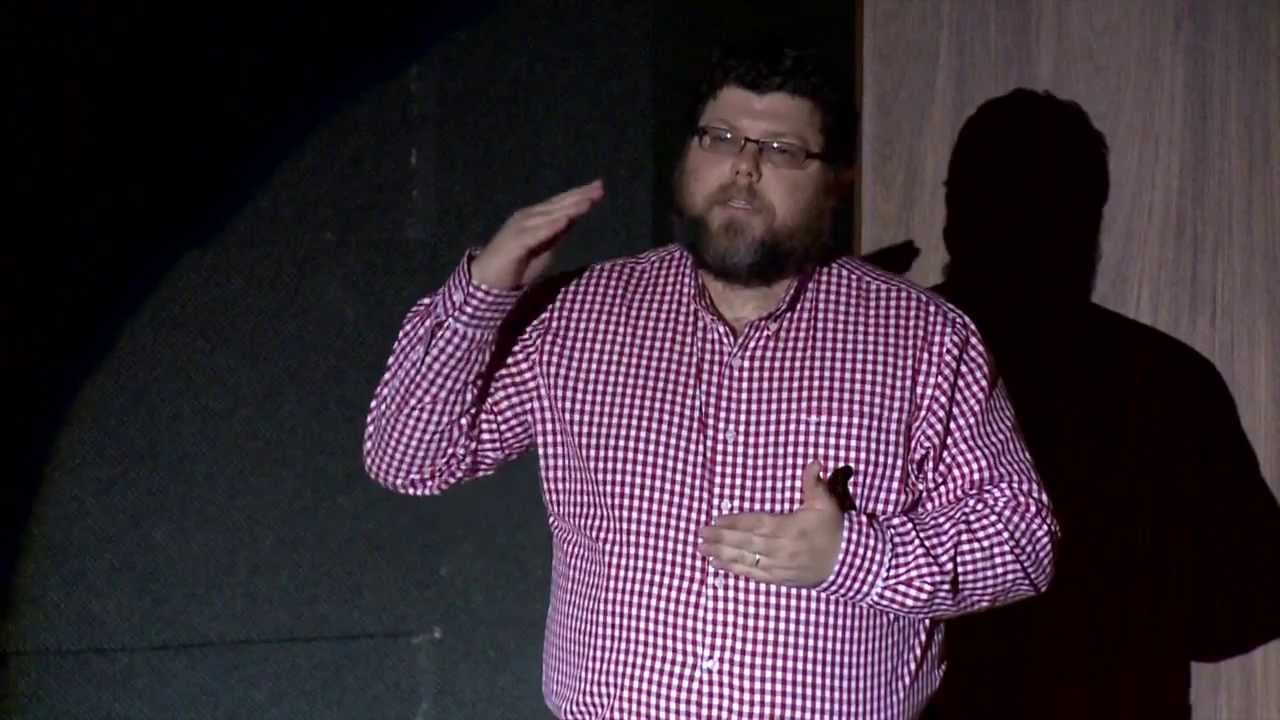 Preparando-nos para a disrup&ccedil;&atilde;o cont&iacute;nua: Juan Bernab&oacute; at TEDxAvCataratas