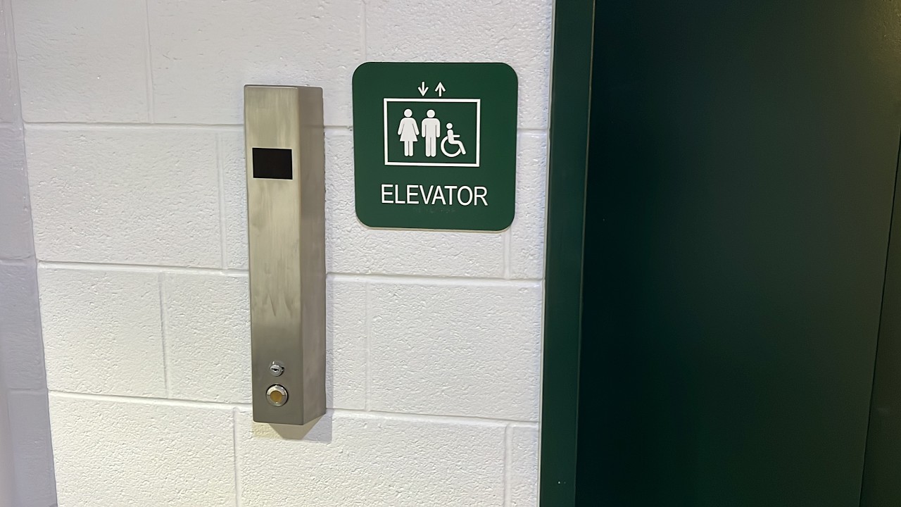 Concord LULA Broken Elevator in Beverly Hills MI
