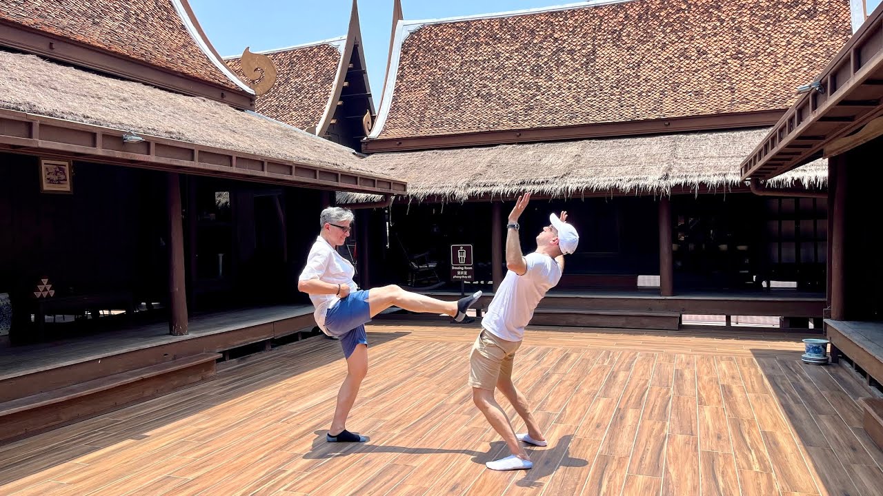 Searching Thailand's ANCIENT CITY, and a 'Man With the Golden Gun' Location!