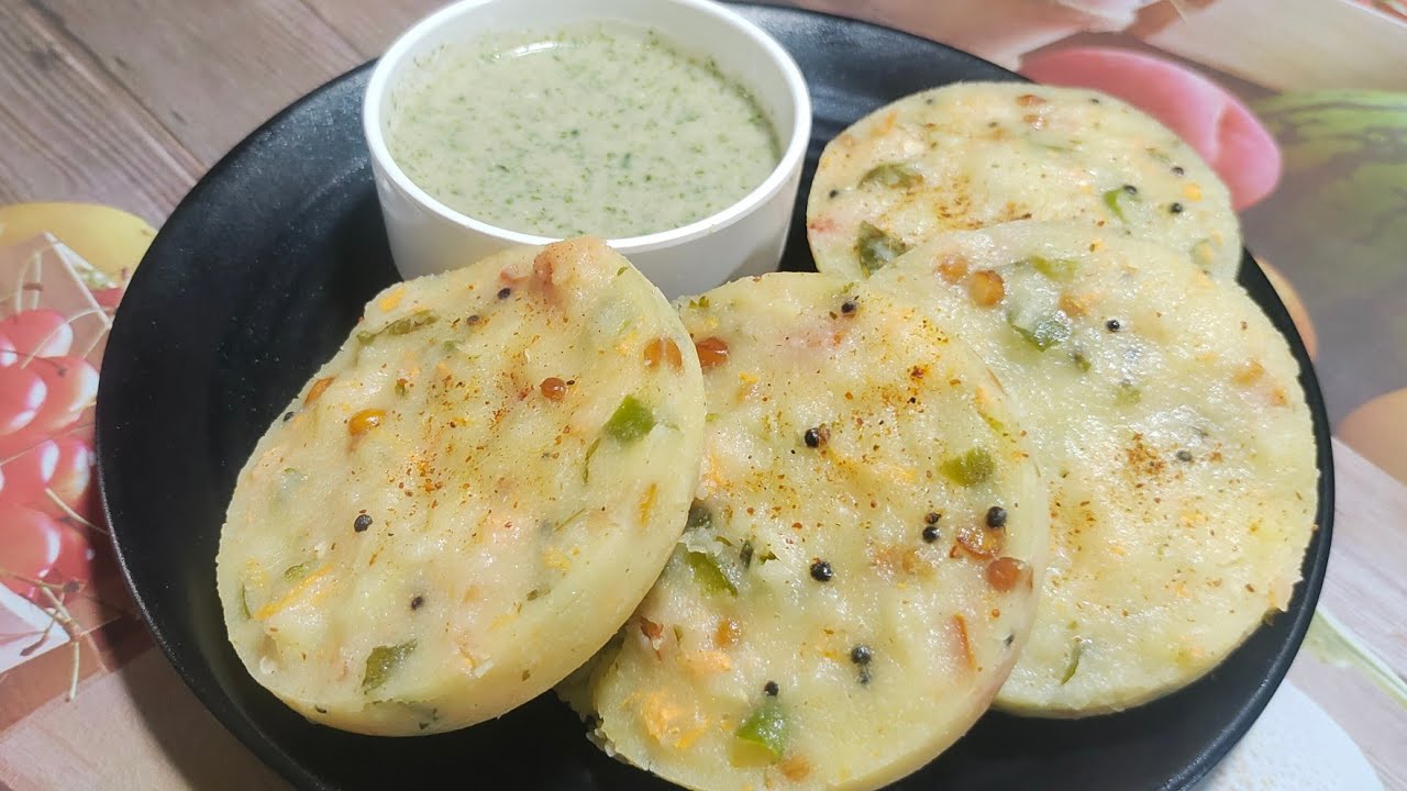 घर पर बनाएं झटपट और मुलायम सूजी इडली | Instant Rava Idli Recipe | Sooji Idli Recipe