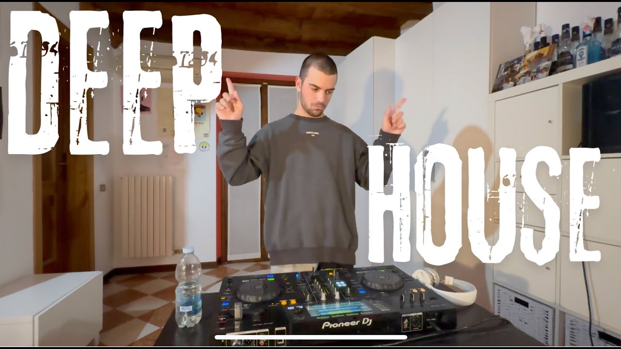 Deep House Music Set by Viken
