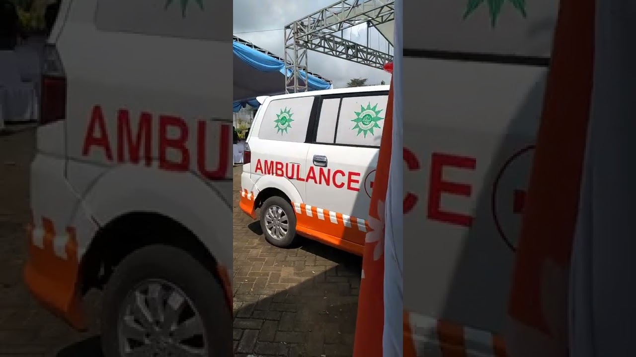 lazismu Ambulanmu, dalam rangka Jambore Ambulanmu perdana di Ngawi sebanyak 48 ambulanmu